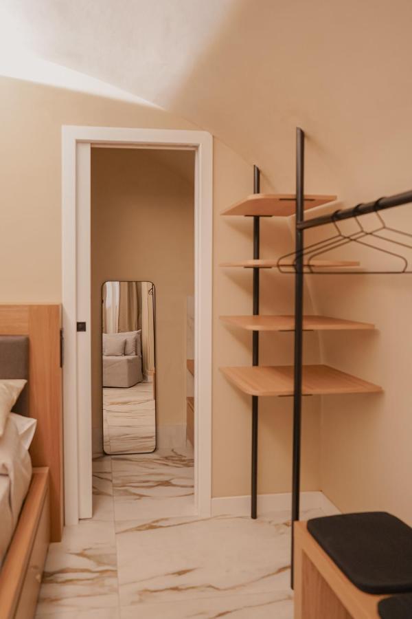 Casa Mia Plebiscito Apartment Наполи Екстериор снимка